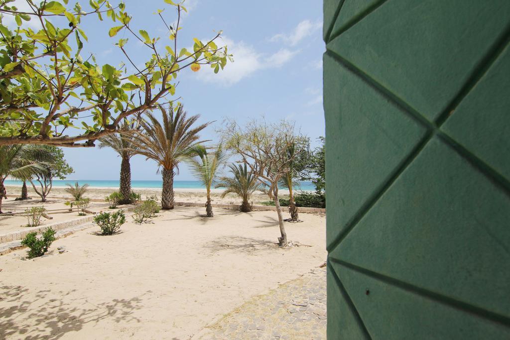 Vilas Praia Chaves Rabil Exterior photo