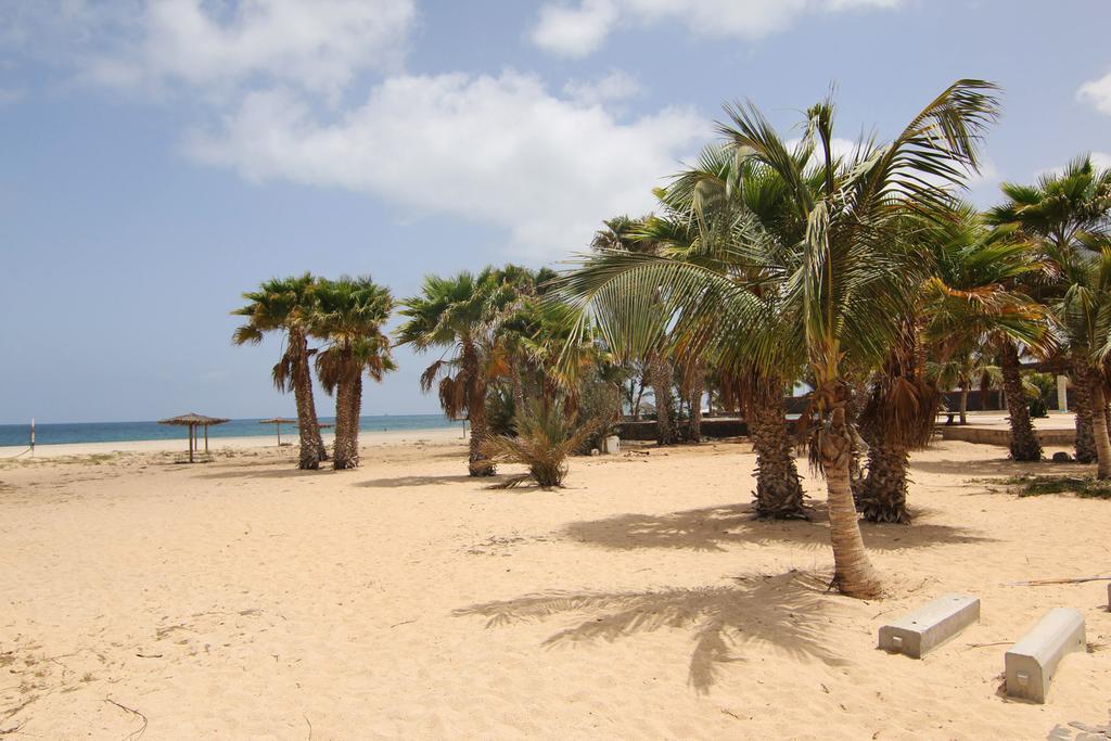 Vilas Praia Chaves Rabil Exterior photo