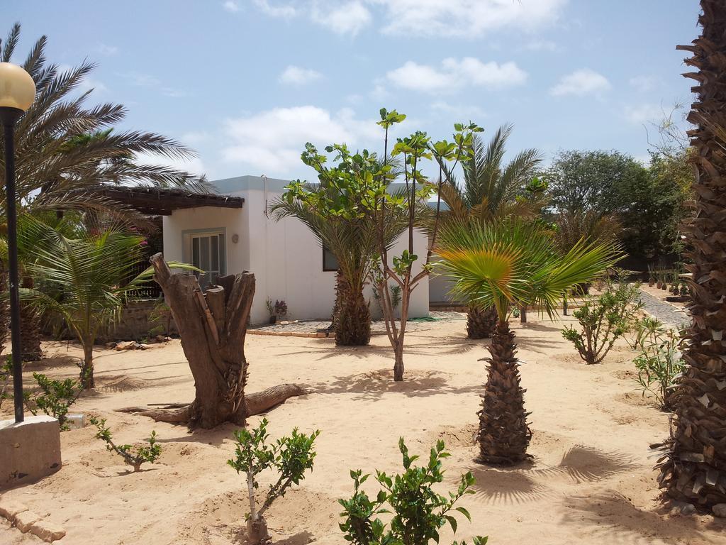 Vilas Praia Chaves Rabil Exterior photo